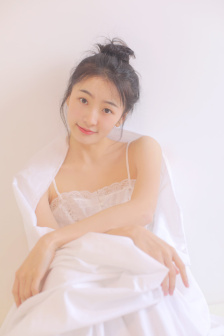 半妖乳娘